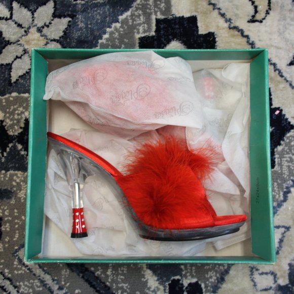 slip on heels - Picture 2 of 3